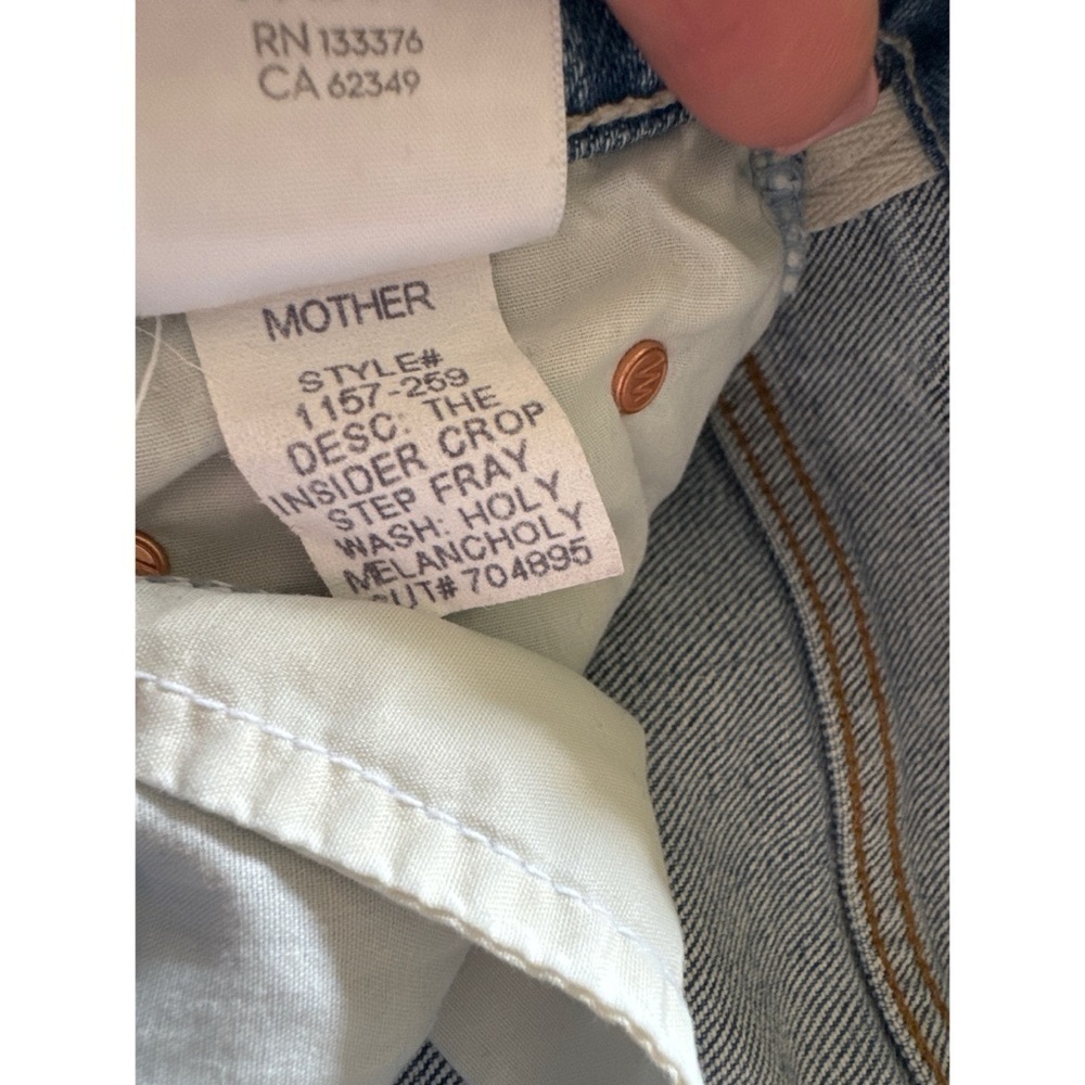 Mother Superior The Insider Crop Step Fray Jeans in Holy Melancholy Size 25 - Picture 8 of 8